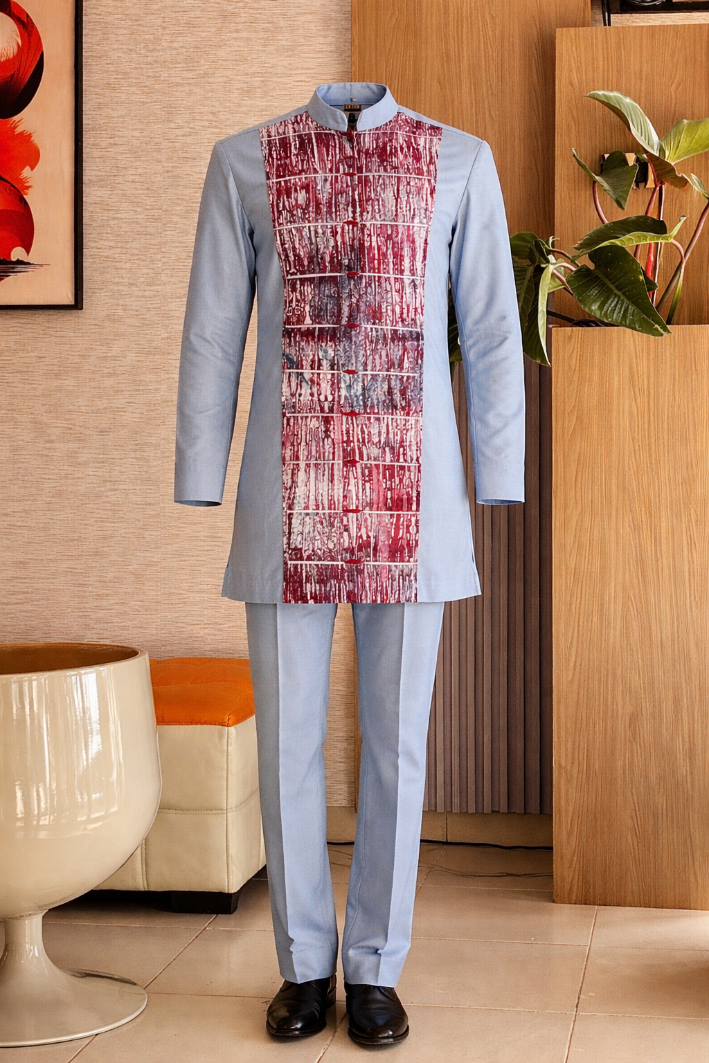 Kabíno – Ensemble africain homme en bazin bleu et panneau artistique bordeaux